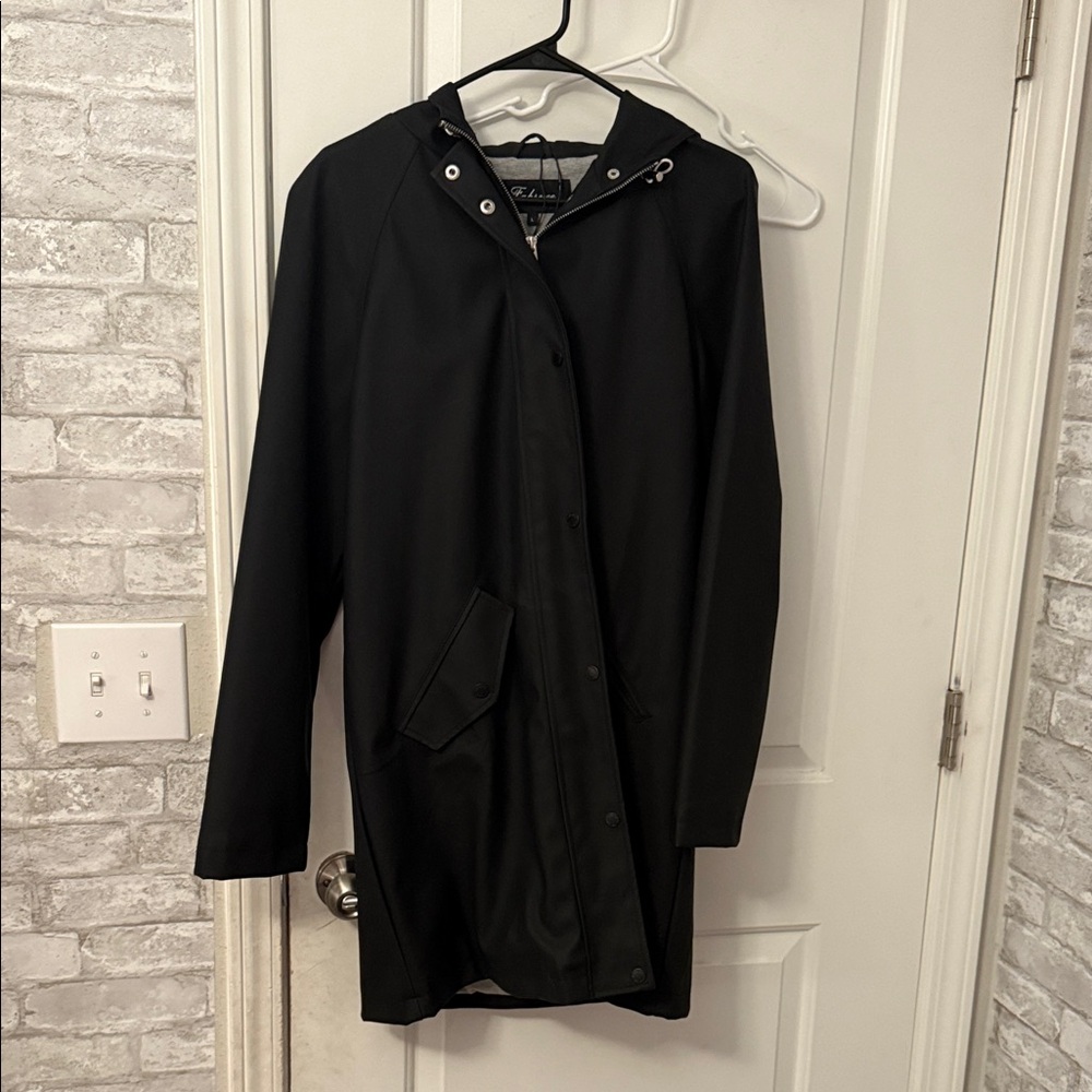 Black Hooded Women's Jacket